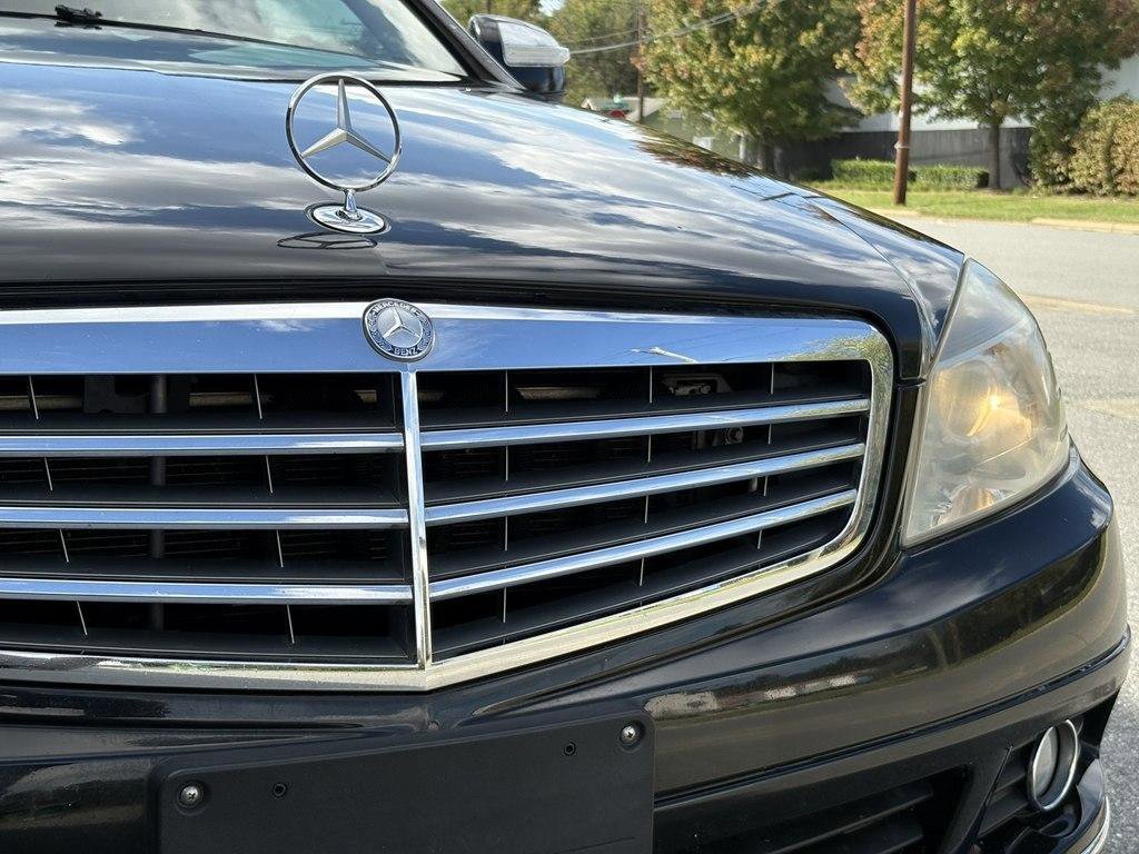 Used 2008 Mercedes-Benz C 300 Luxury w/ P1 Pkg image 10