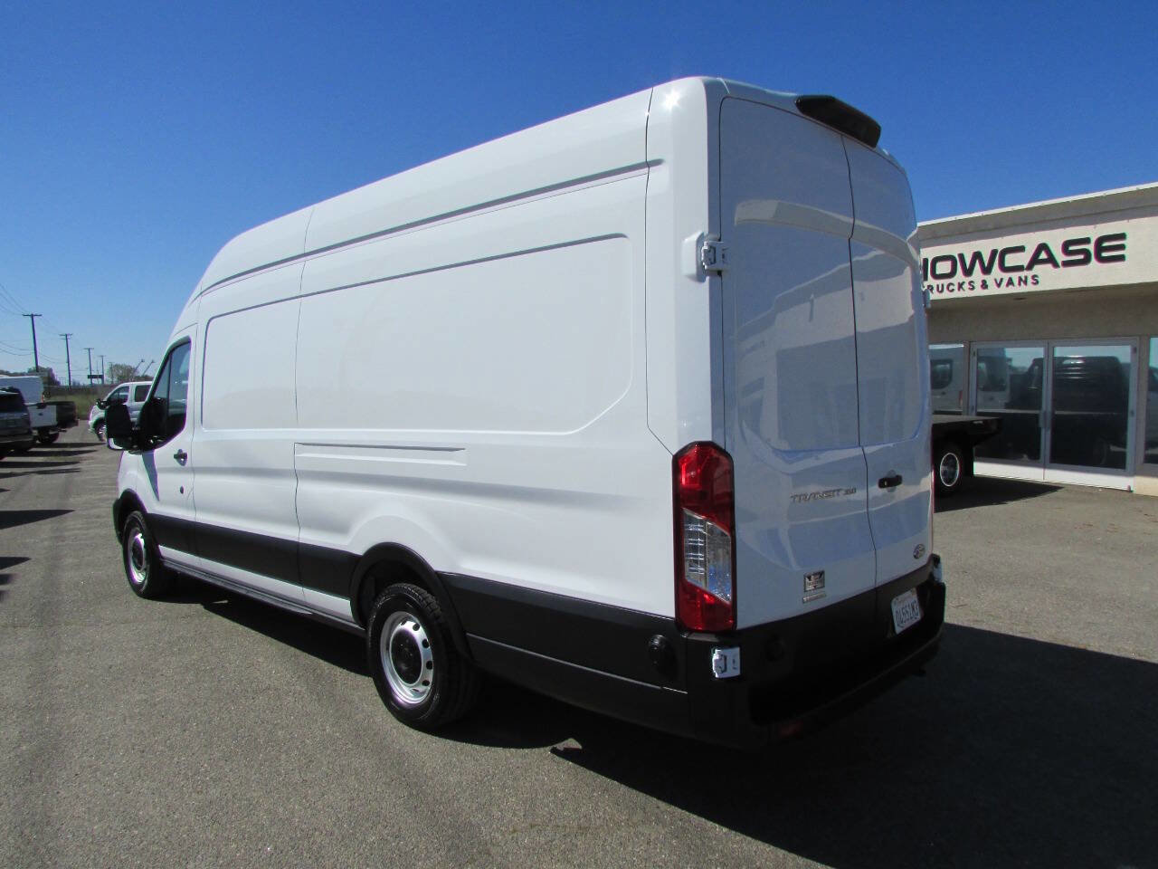 Used 2022 Ford Transit 350 148 High Roof Extended image 8