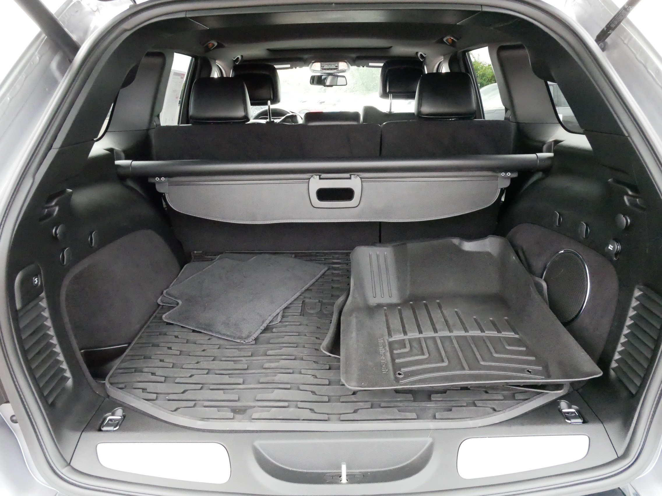 Used 2014 Jeep Grand Cherokee Limited w/ Trailer Tow Group IV AWD/4WD image 18