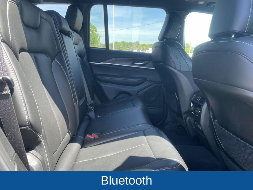 Certified 2025 Jeep Grand Cherokee Limited image 18