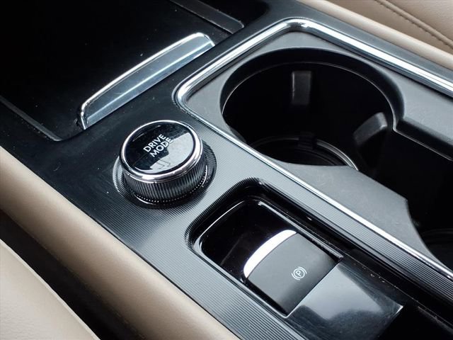 Used 2022 Lincoln Corsair AWD w/ Equipment Group 101A image 18