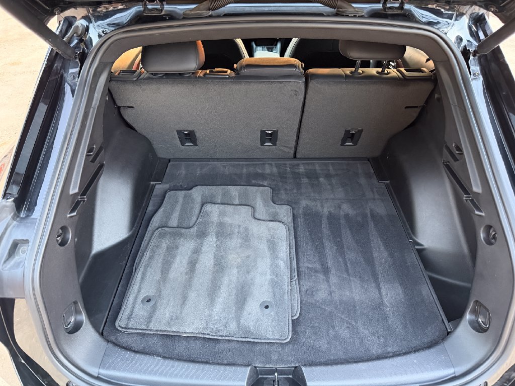 Used 2024 Chevrolet Equinox EV RS FWD image 26