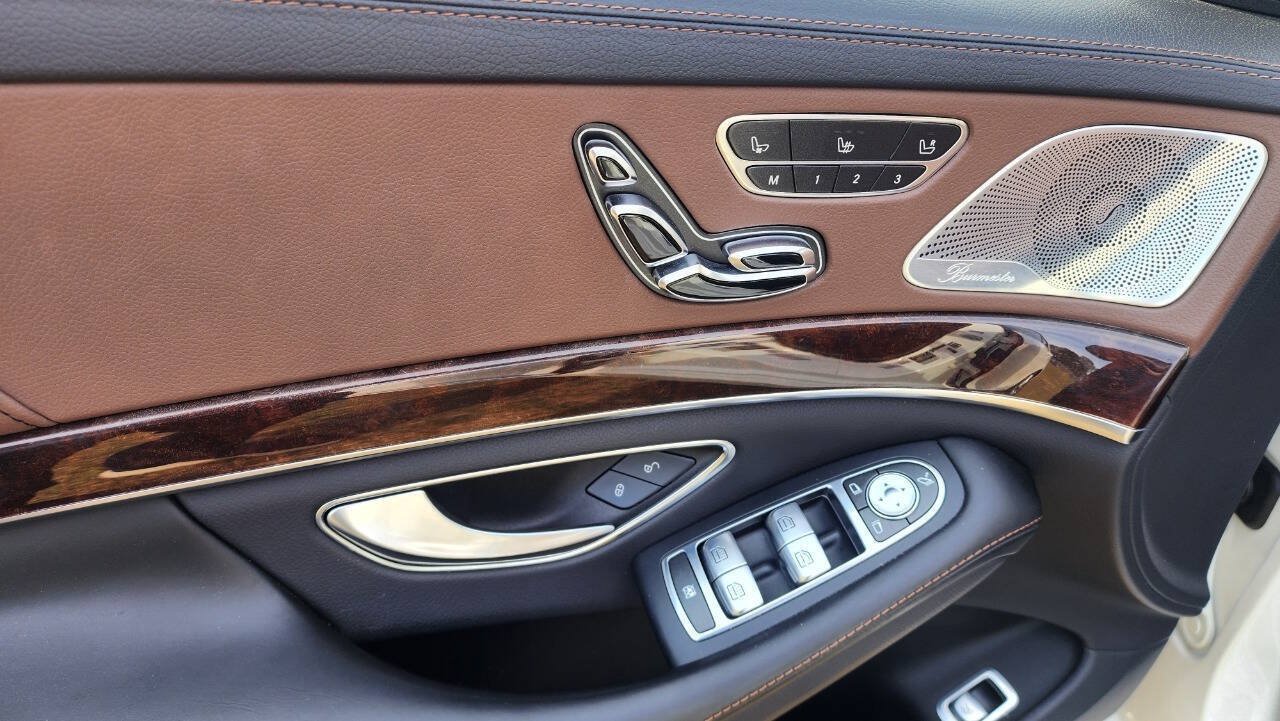 Used 2018 Mercedes-Benz S 560 Sedan image 56