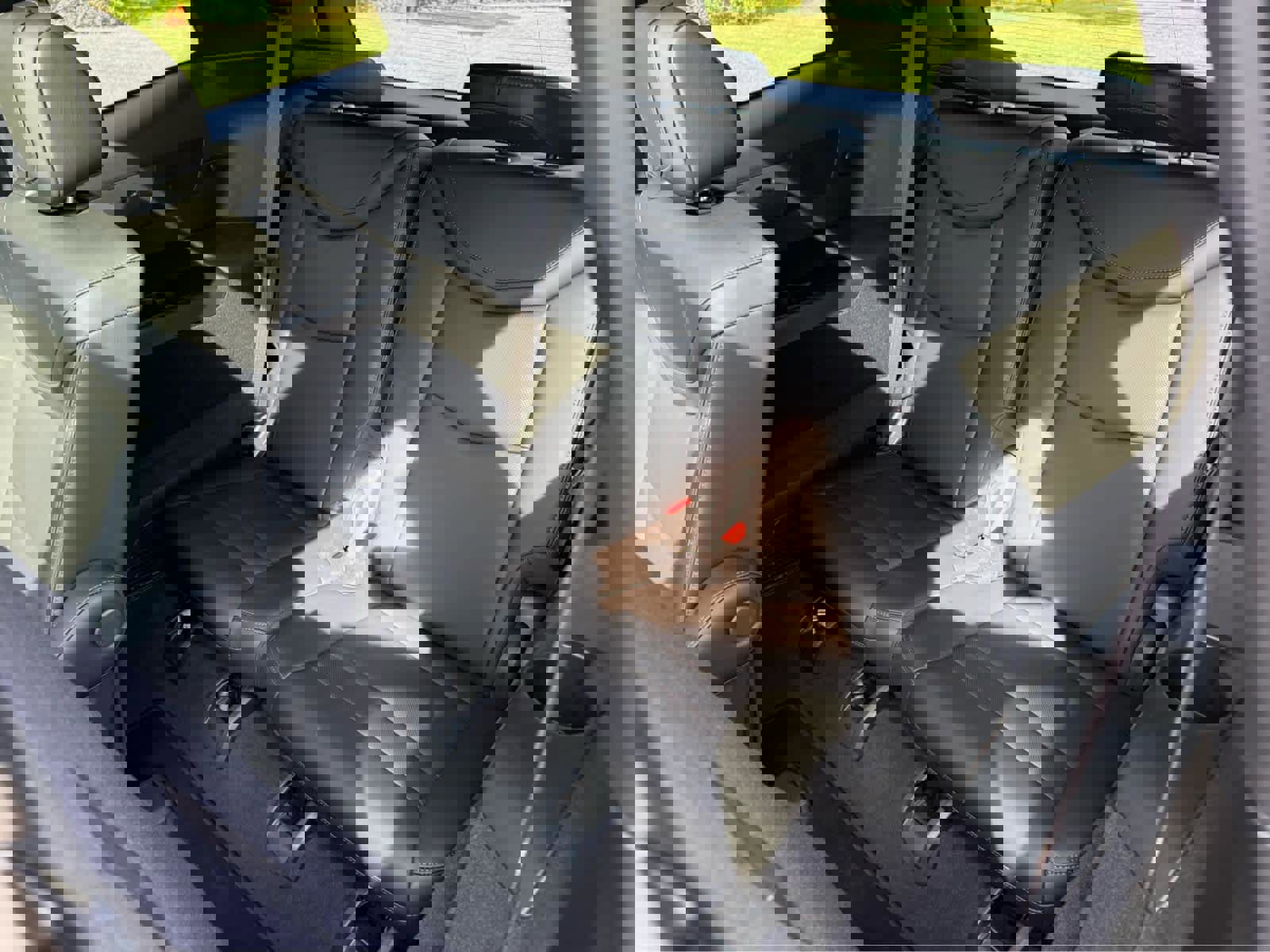 Used 2025 Cadillac XT6 Premium Luxury image 13