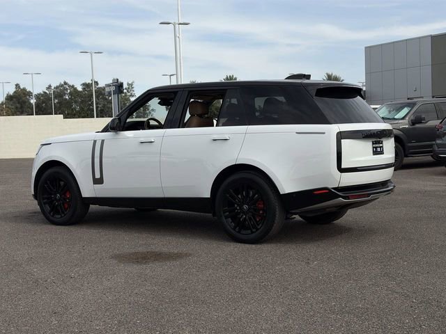 Used 2023 Land Rover Range Rover SE image 8