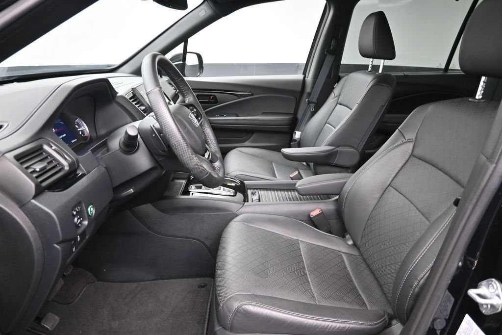 Certified 2023 Honda Passport Elite image 27