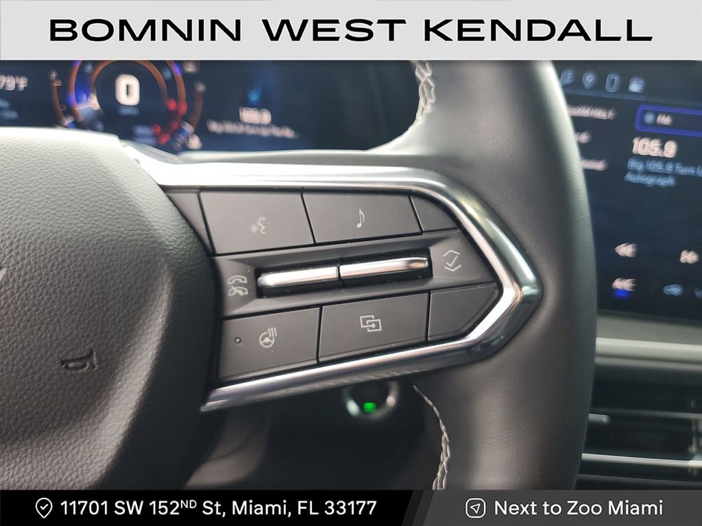 Used 2024 Chevrolet Traverse LS w/ Midnight/Sport Edition image 31