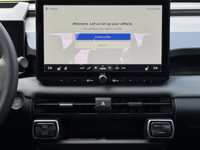 New 2026 Toyota RAV4 XSE AWD/4WD image 18