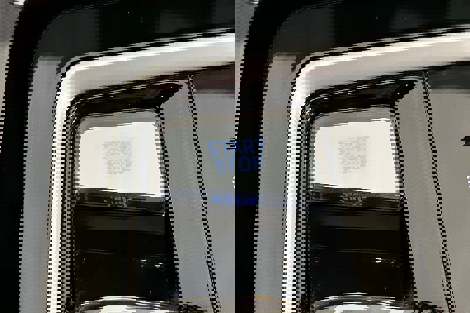 Used 2023 BMW i7 xDrive60 w/ Parking Assistance Package image 22