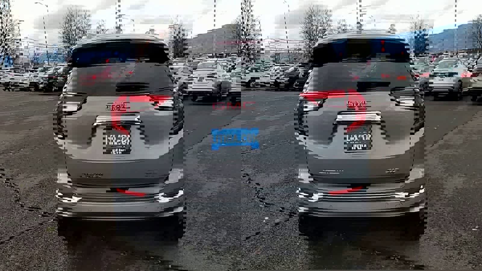 Used 2023 GMC Terrain Denali w/ Denali Premium Package image 7