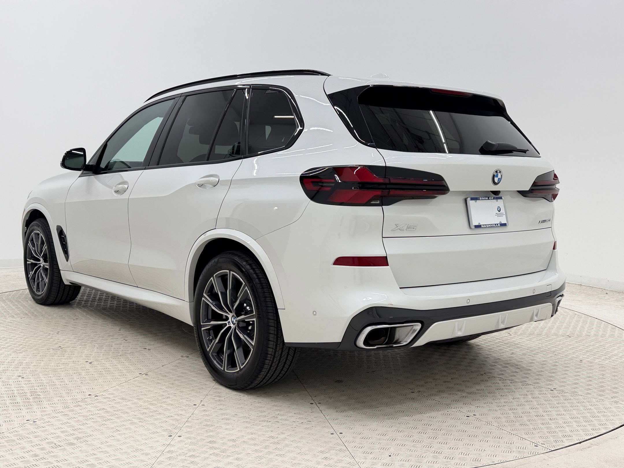 Certified 2026 BMW X5 xDrive40i image 3