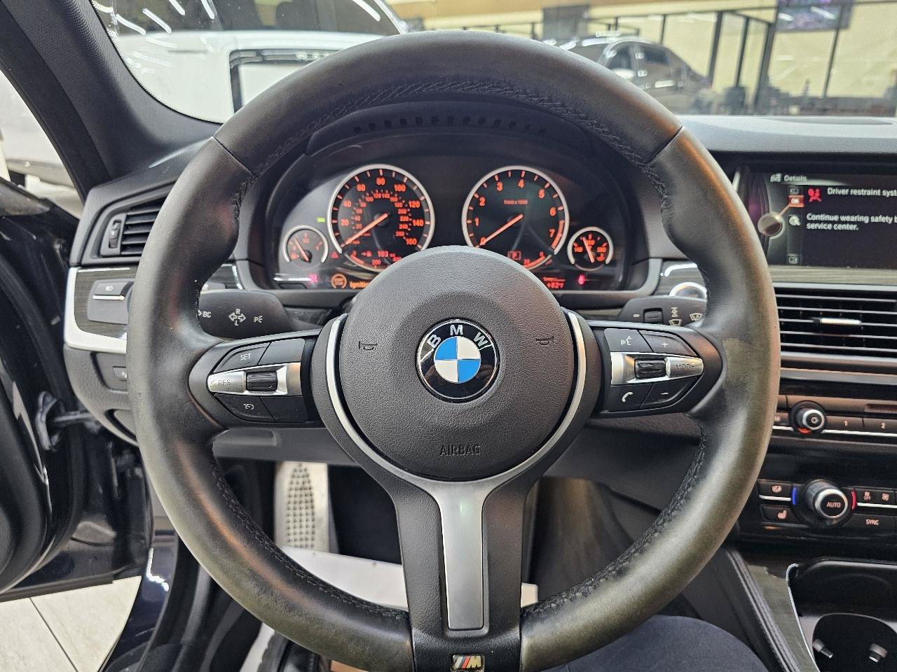 Used 2014 BMW 528i Sedan RWD image 29