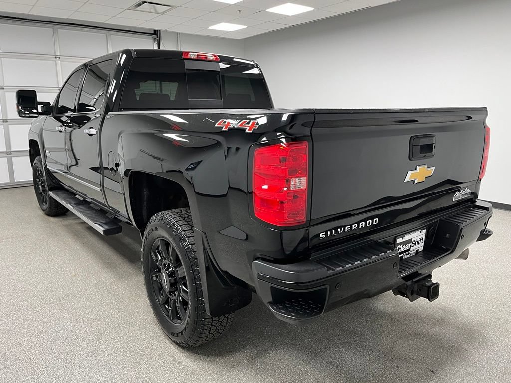 Used 2015 Chevrolet Silverado 2500 High Country w/ Duramax Plus Package AWD/4WD image 8