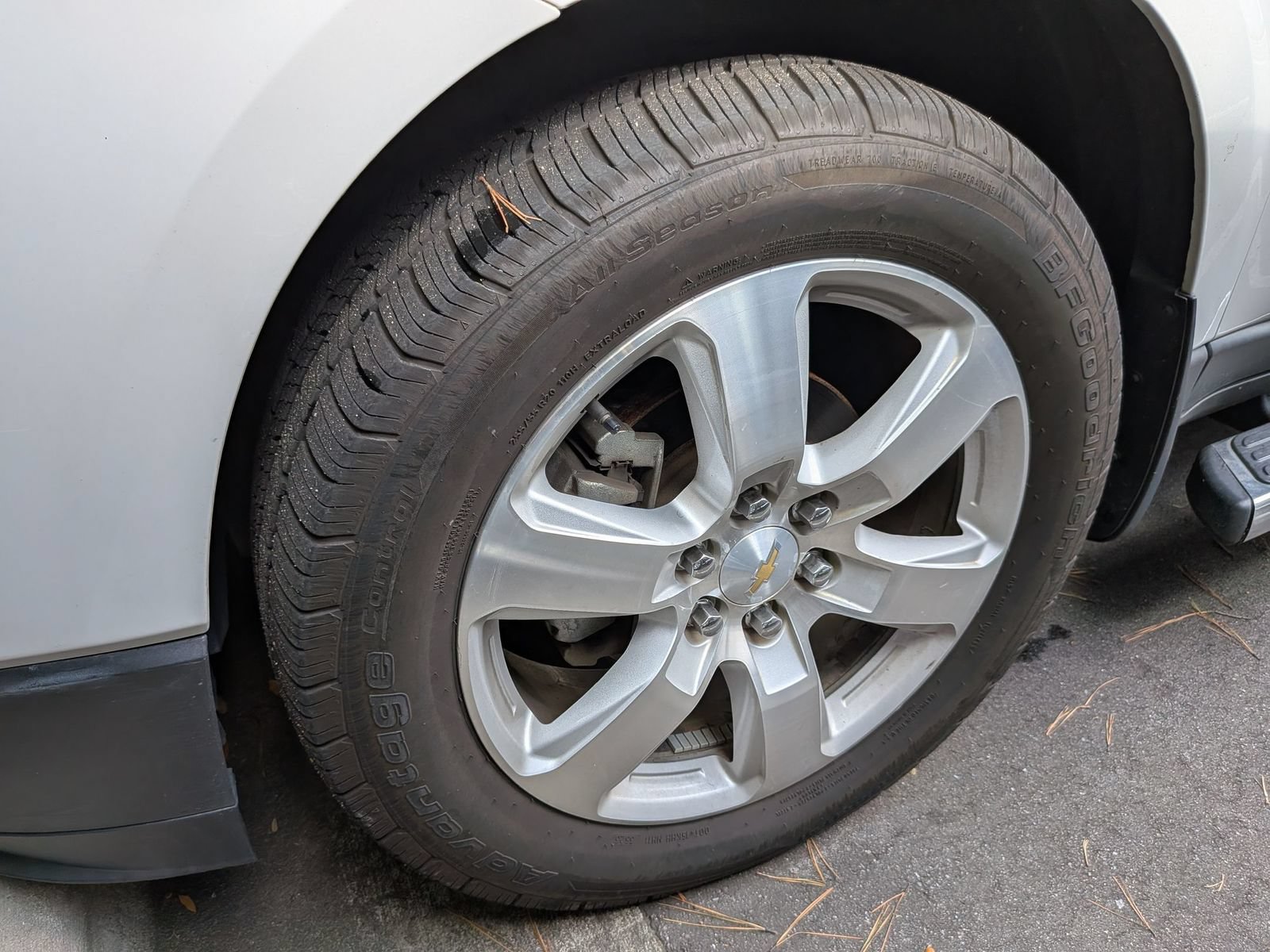 Used 2016 Chevrolet Traverse LTZ w/ LPO, 'HIT The Road' Package FWD image 8