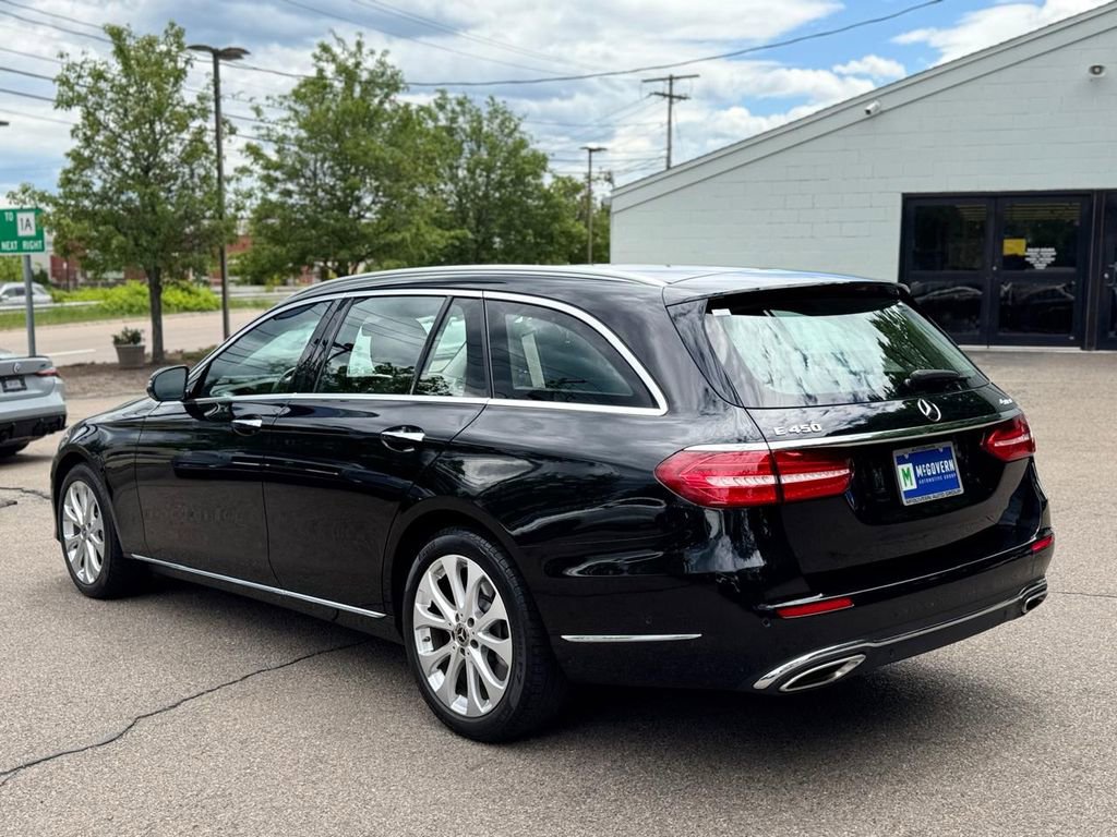Used 2020 Mercedes-Benz E 450 4MATIC Wagon image 4