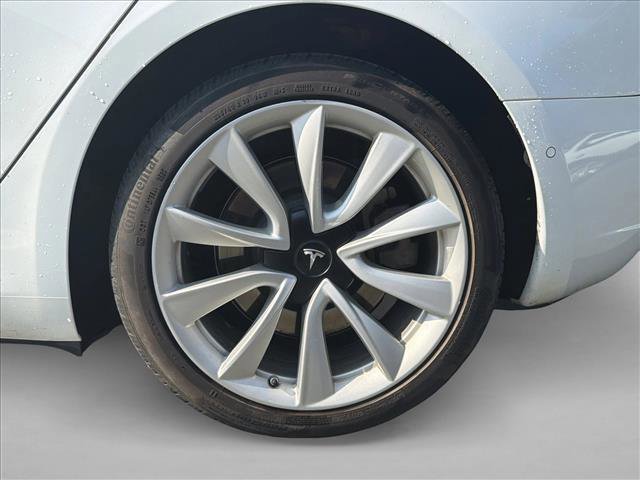 Used 2020 Tesla Model 3 Long Range image 24