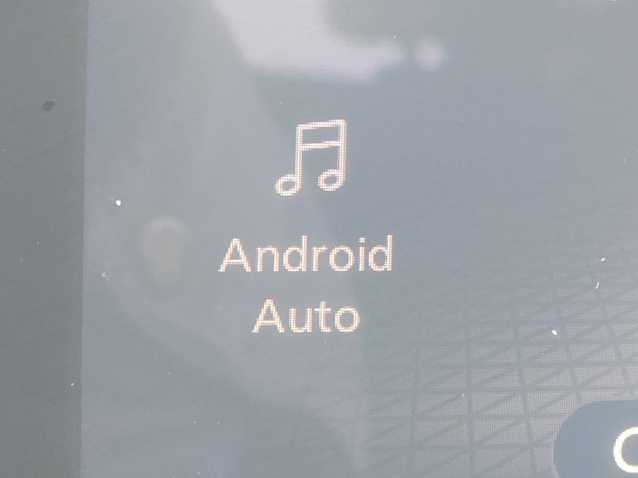 Used 2023 Nissan Rogue SV image 3