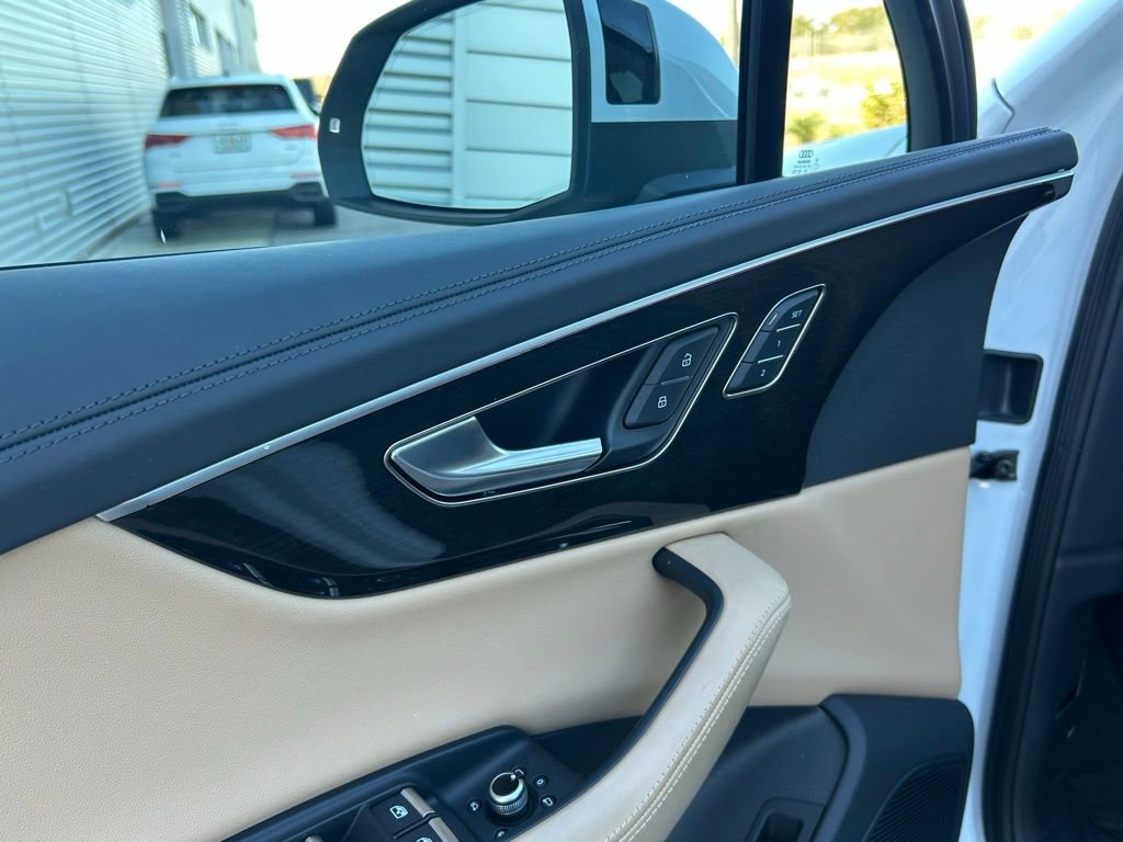 Used 2023 Audi Q7 3.0T Prestige image 70