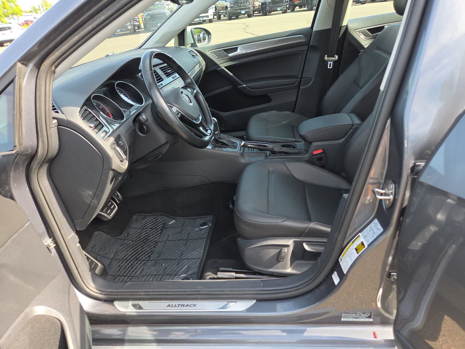 Used 2019 Volkswagen Golf Alltrack SE AWD/4WD image 19