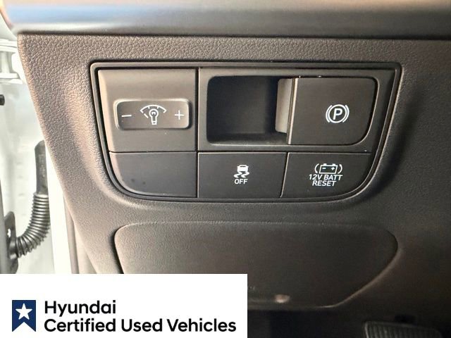 Certified 2026 Hyundai Tucson Blue SE w/ Tow & Go Package AWD/4WD image 24