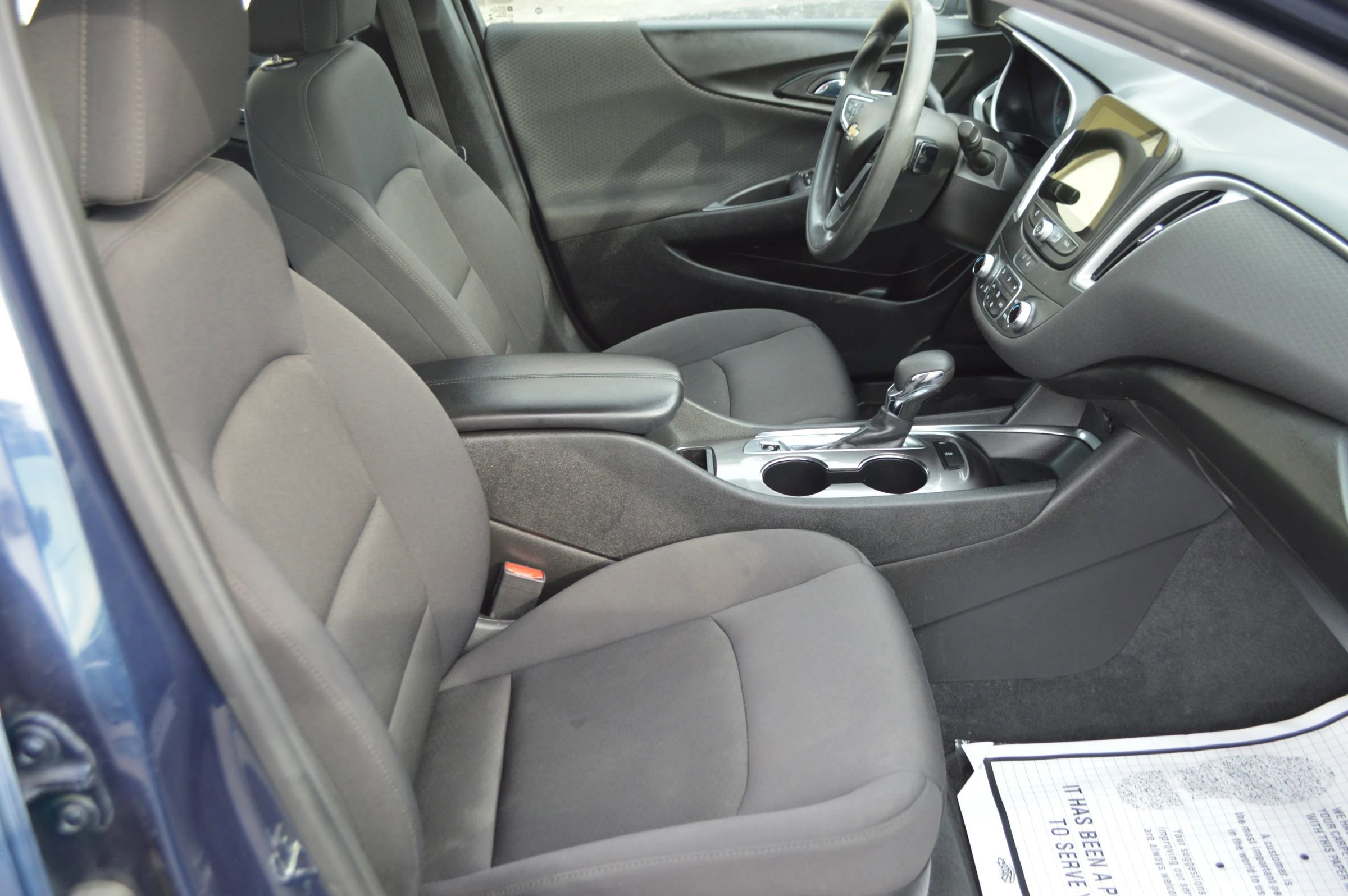 Used 2022 Chevrolet Malibu LT image 16