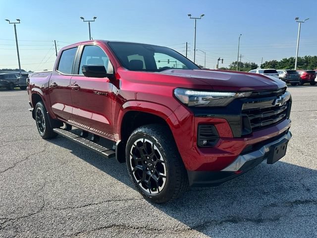 Used 2026 Chevrolet Colorado Z71 w/ Technology Package AWD/4WD image 8
