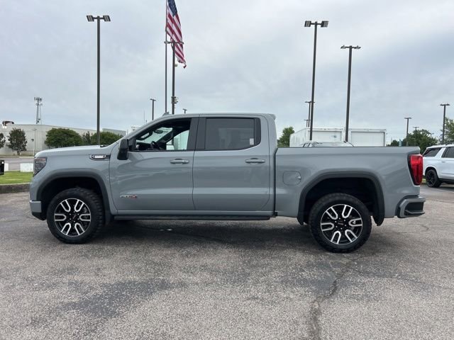 Used 2024 GMC Sierra 1500 AT4 w/ Technology Package AWD/4WD image 6
