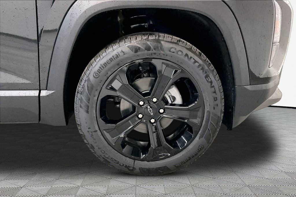 New 2026 Chevrolet Equinox LT w/ Midnight Edition FWD image 15
