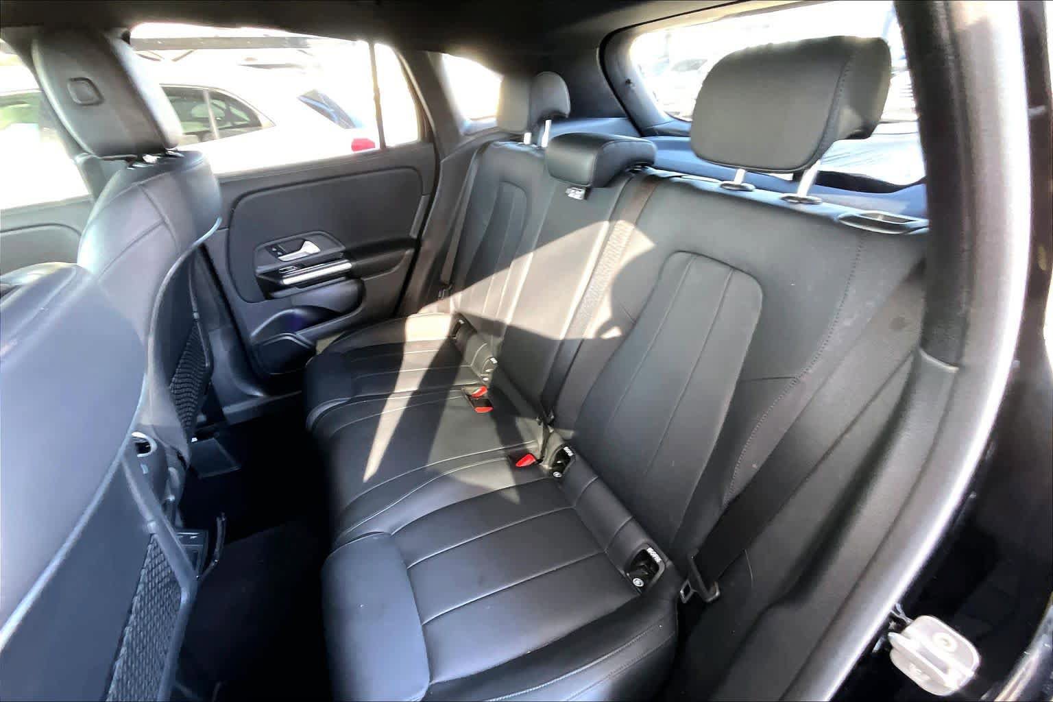 Certified 2023 Mercedes-Benz GLA 250 4MATIC w/ Premium Package image 21