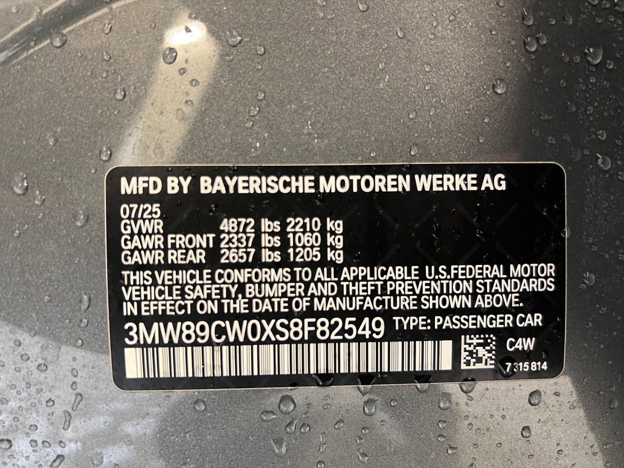 Used 2025 BMW 330i xDrive Sedan w/ Premium Package AWD/4WD image 19