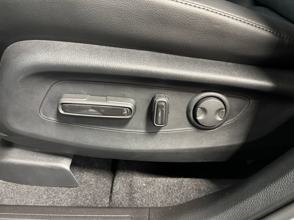 New 2026 Honda CR-V EX-L image 23
