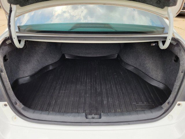 Used 2016 Honda Accord LX image 7