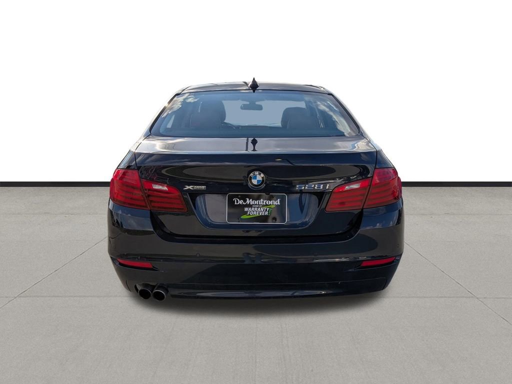 Used 2014 BMW 528i xDrive Sedan image 5