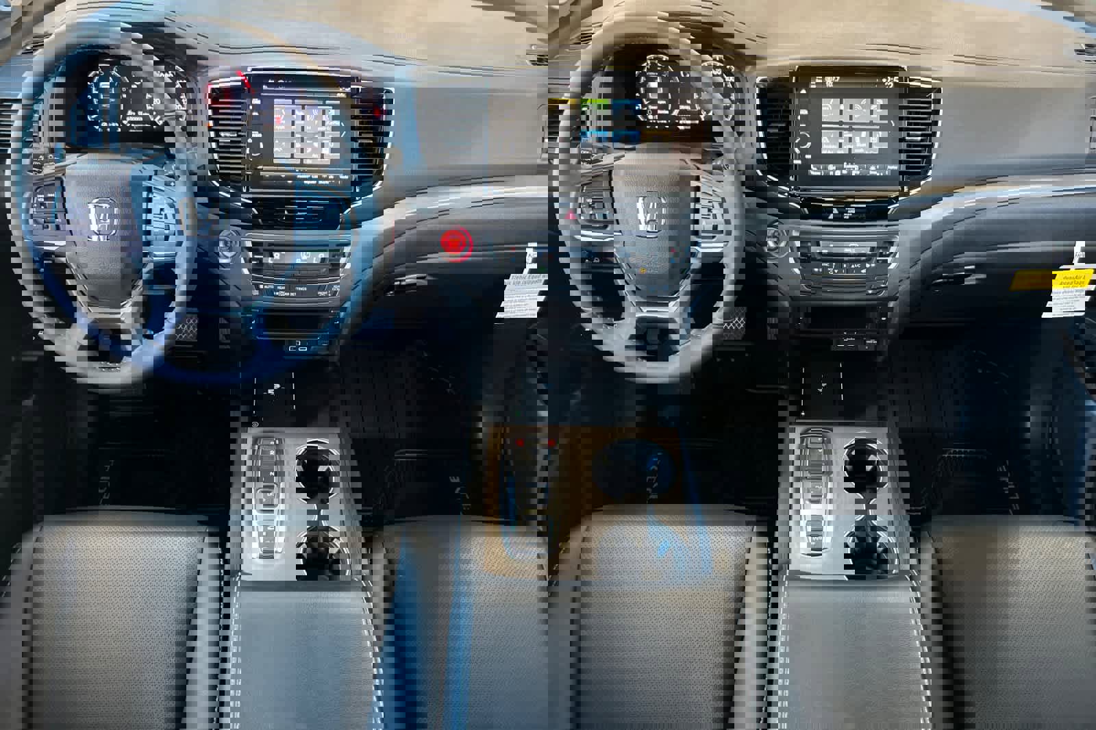 New 2025 Honda Ridgeline RTL image 3