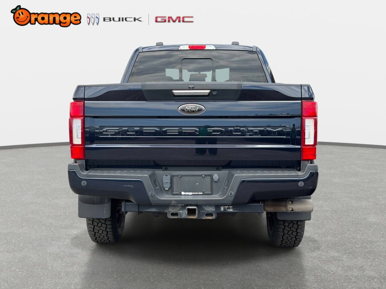Used 2022 Ford F250 Lariat w/ Black Appearance Package AWD/4WD image 4
