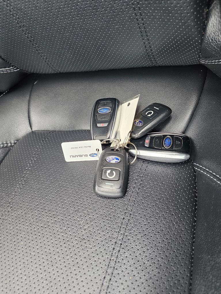 Used 2021 Subaru Forester Touring AWD/4WD image 29