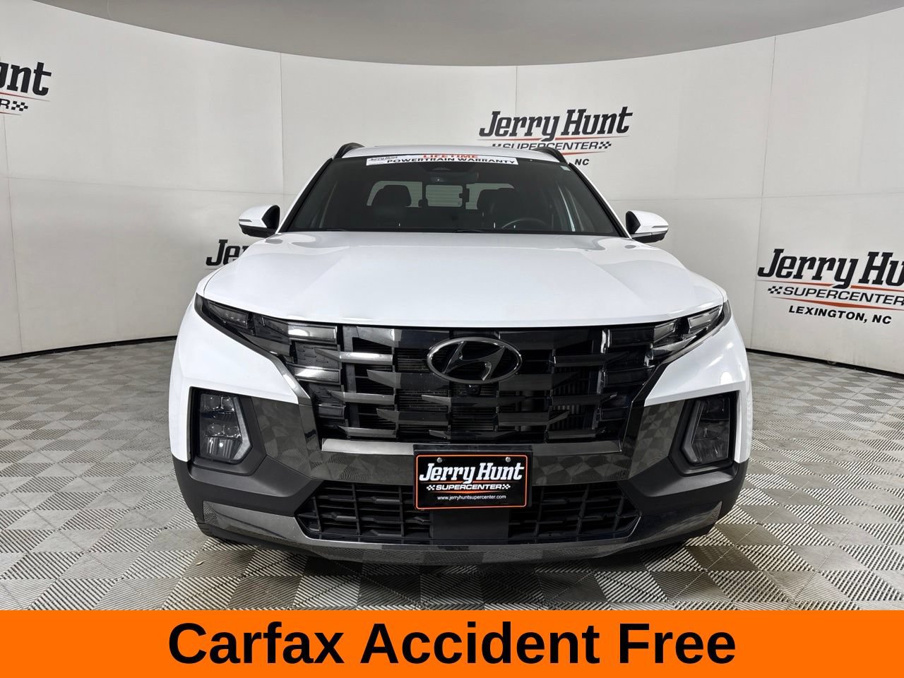 Used 2022 Hyundai Santa Cruz Limited AWD/4WD image 3