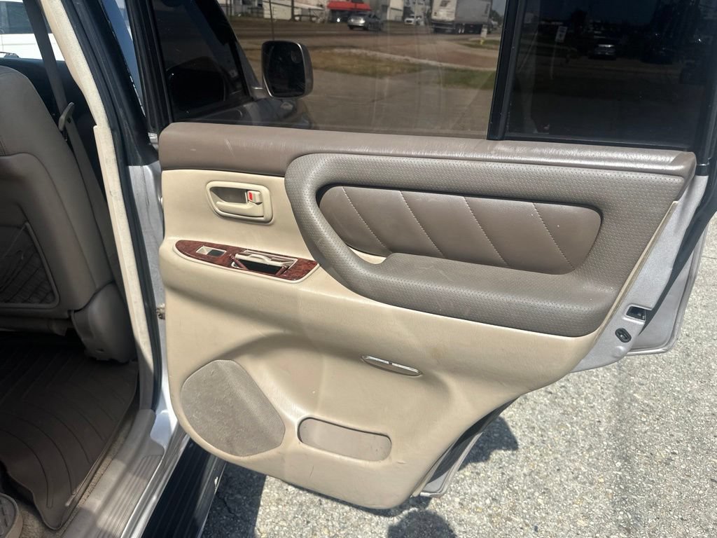 Used 2000 Toyota Land Cruiser AWD/4WD image 13