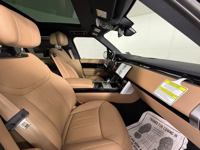 New 2026 Land Rover Range Rover Long Wheelbase Autobiography AWD/4WD image 36