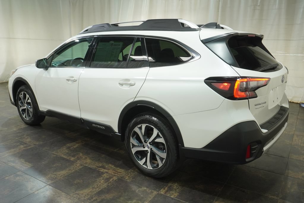 Used 2022 Subaru Outback Touring w/ Popular Package #2 AWD/4WD image 8