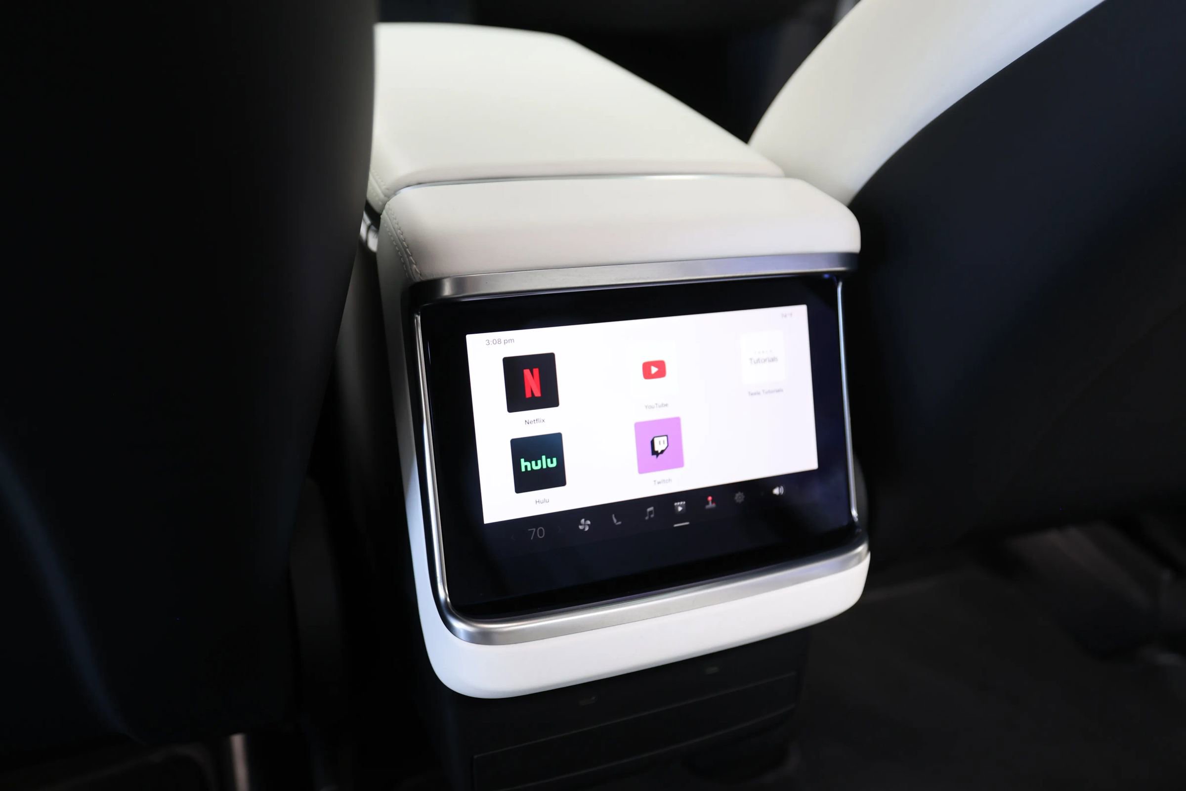 Used 2022 Tesla Model X Plaid image 48