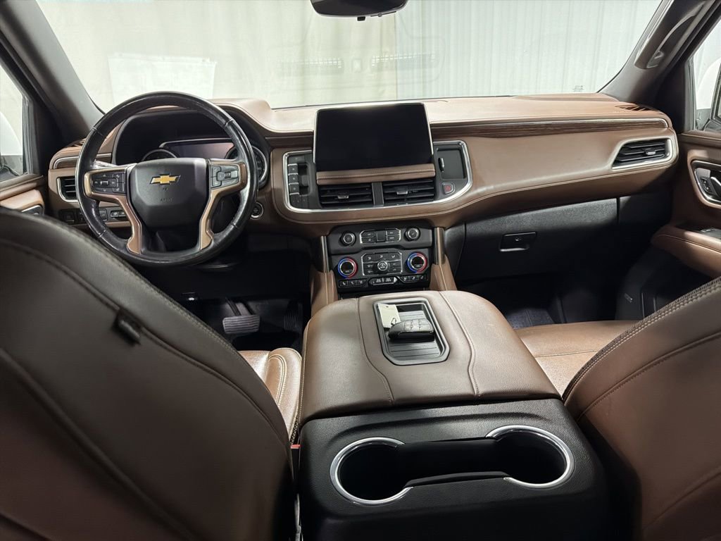 Used 2021 Chevrolet Suburban High Country AWD/4WD image 3