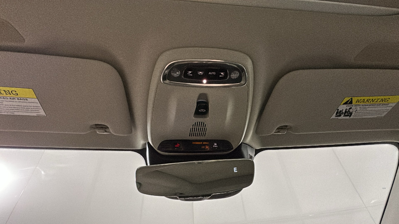 Used 2019 Volvo S60 T5 Momentum w/ Multimedia Package FWD image 30