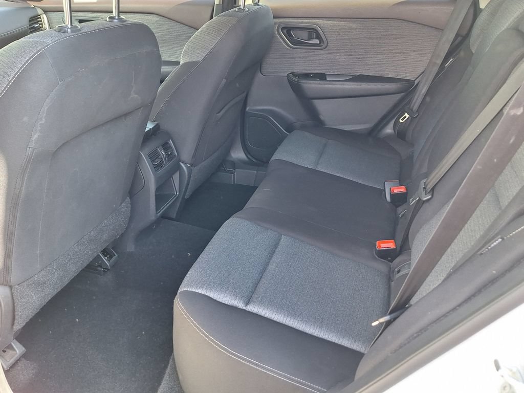 Used 2021 Nissan Rogue S AWD/4WD image 11