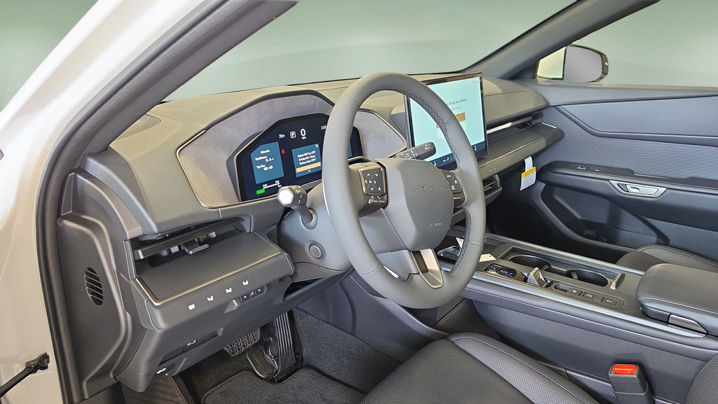 New 2026 Lexus ES 500e AWD/4WD image 14