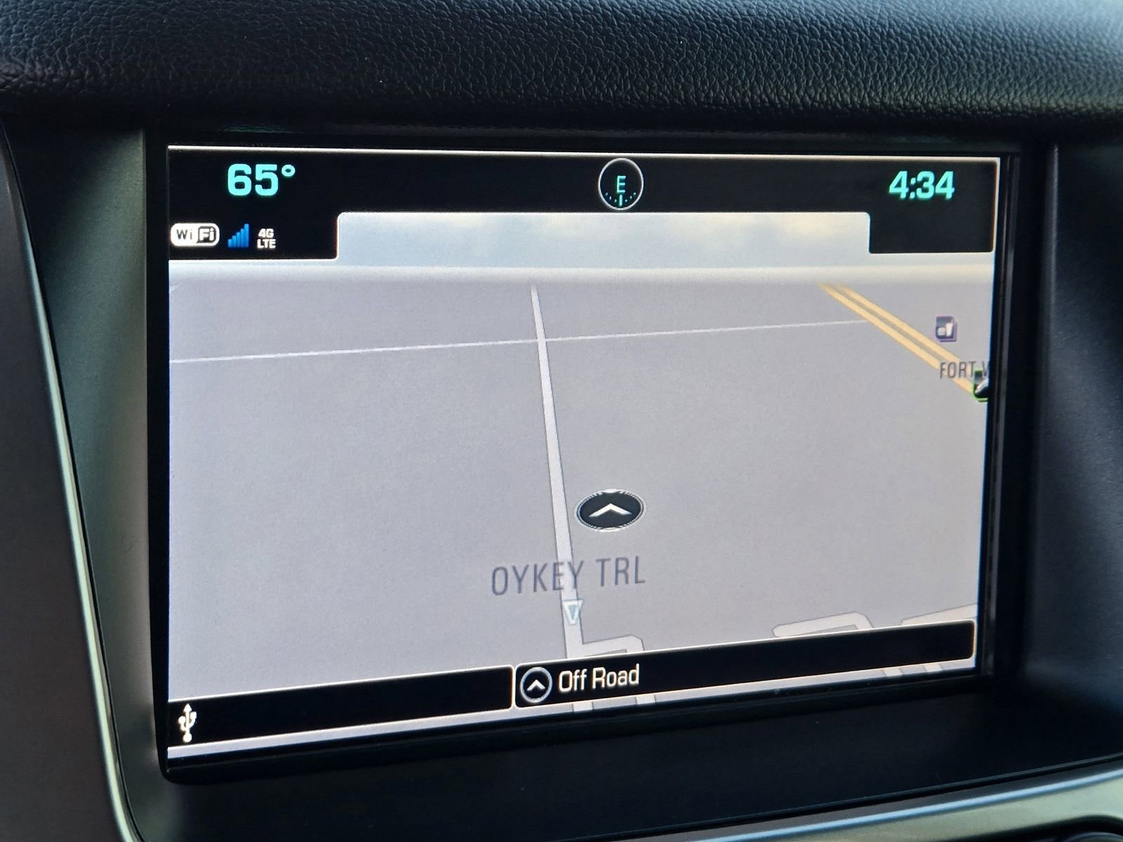 Used 2020 Chevrolet Suburban Premier image 18