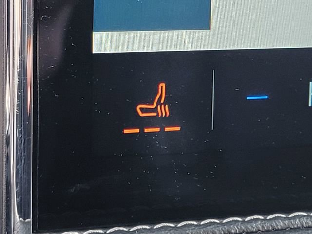 Certified 2024 Lincoln Corsair AWD w/ Equipment Group 101A image 7