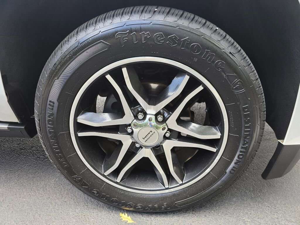 Used 2019 Chevrolet Tahoe Premier image 10