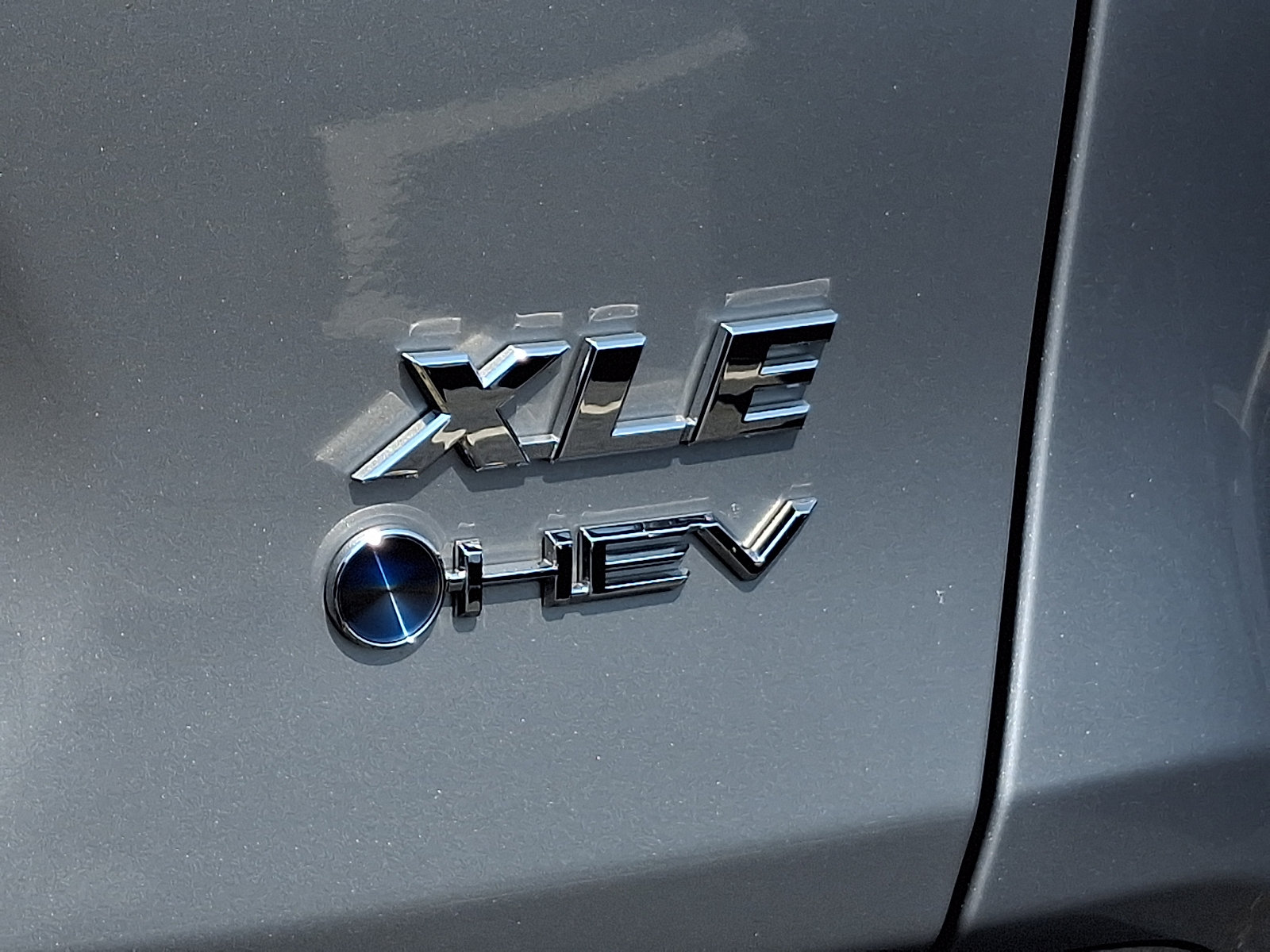 Used 2025 Toyota RAV4 XLE w/ Convenience Package AWD/4WD image 35