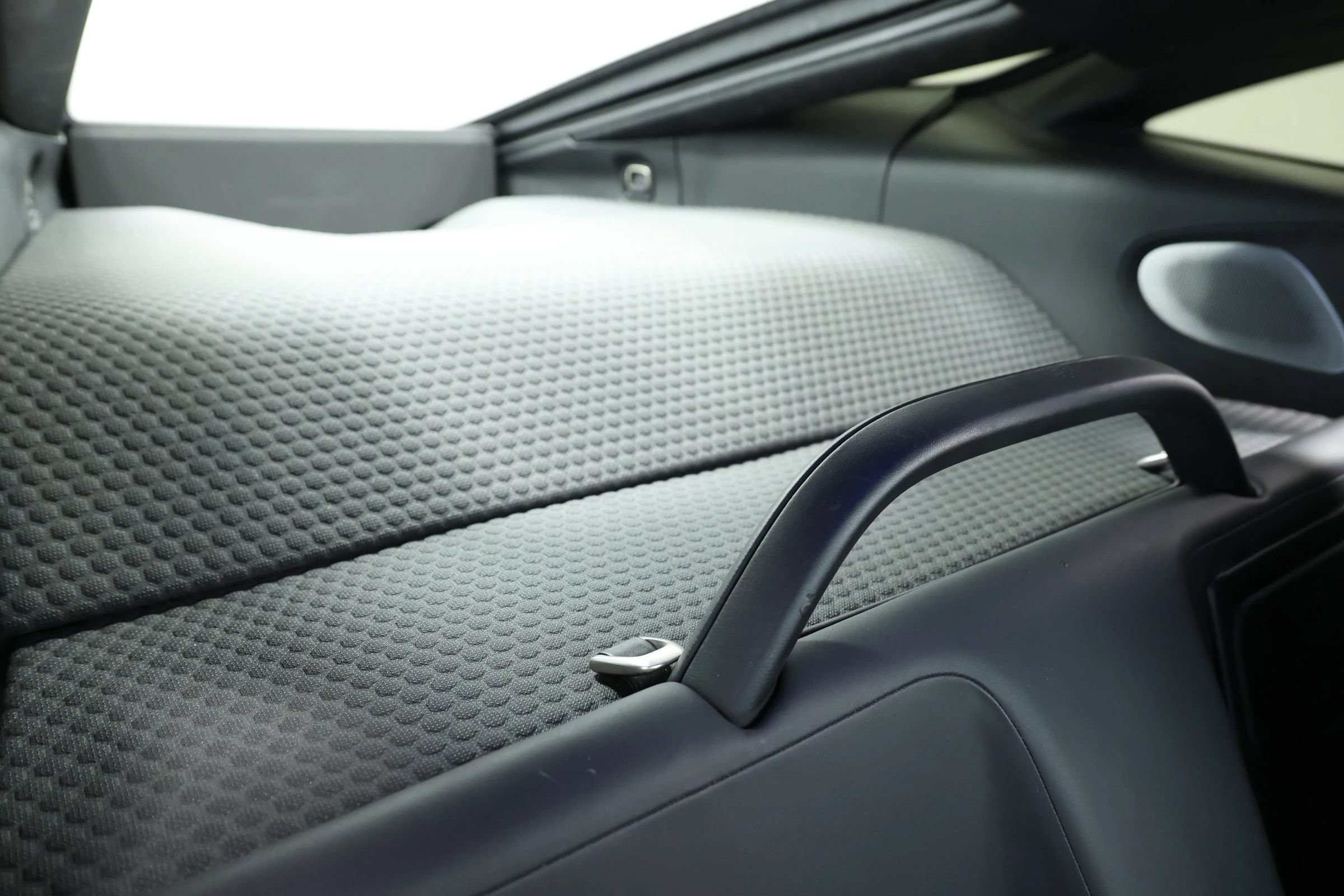 Used 2021 McLaren GT RWD image 97